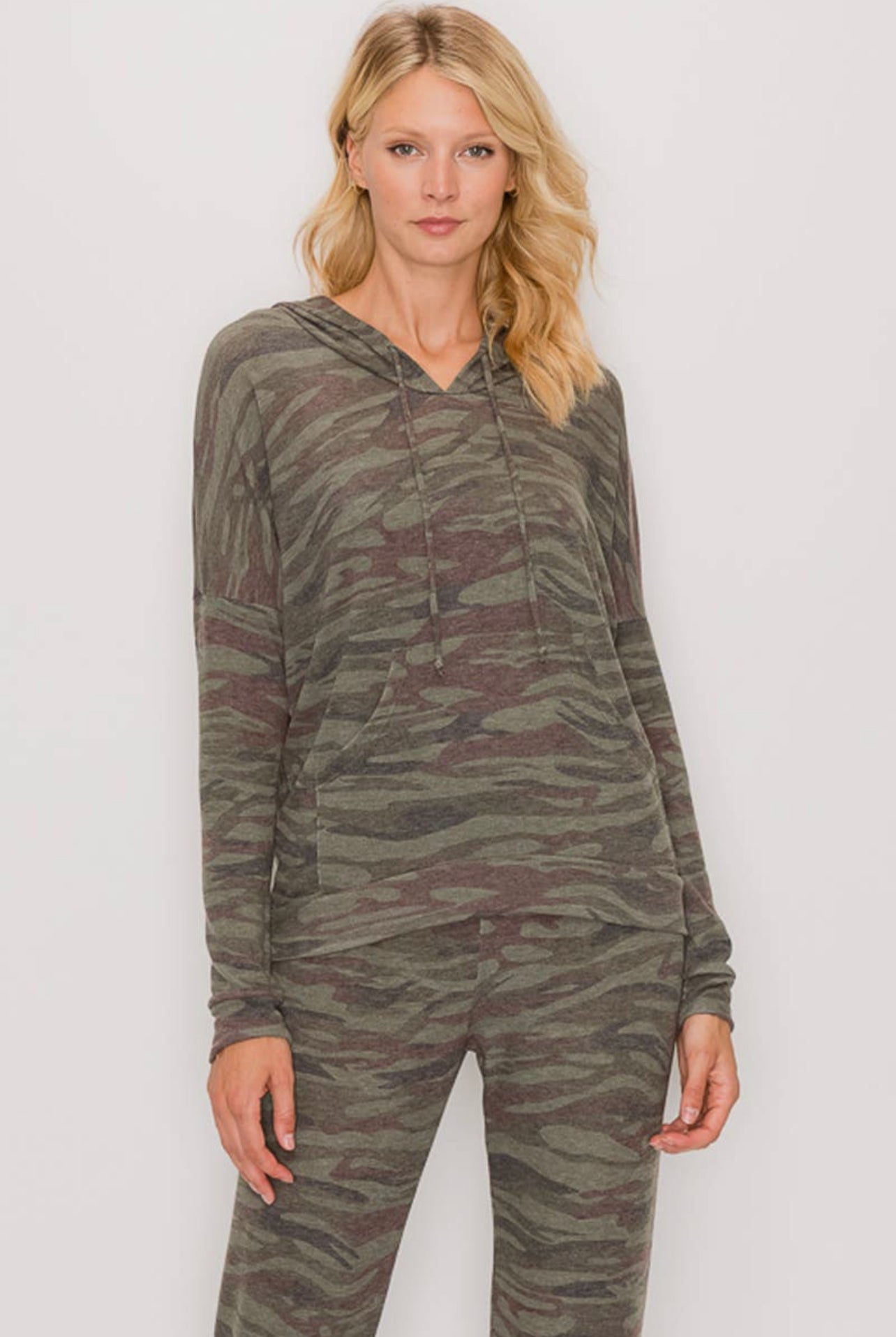 Cozy Lounger Set in Brushed Olive Camo